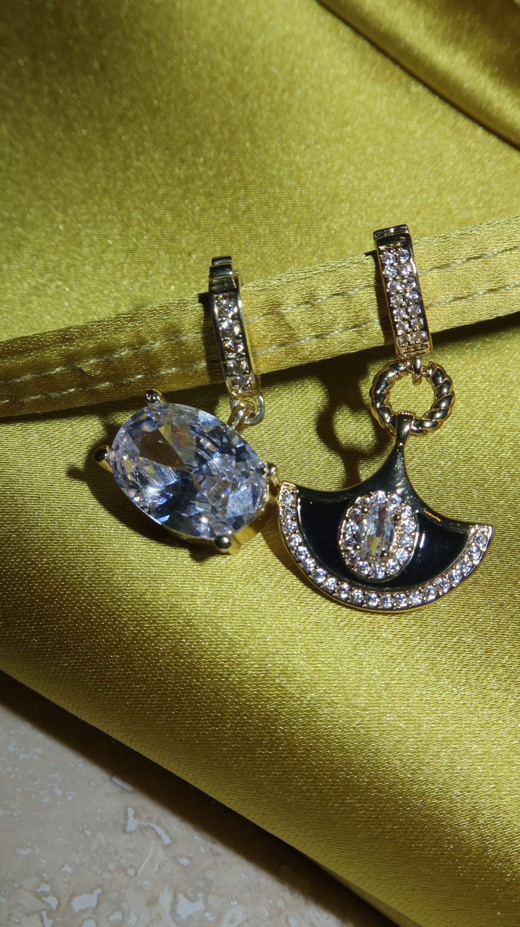No.3 Charm