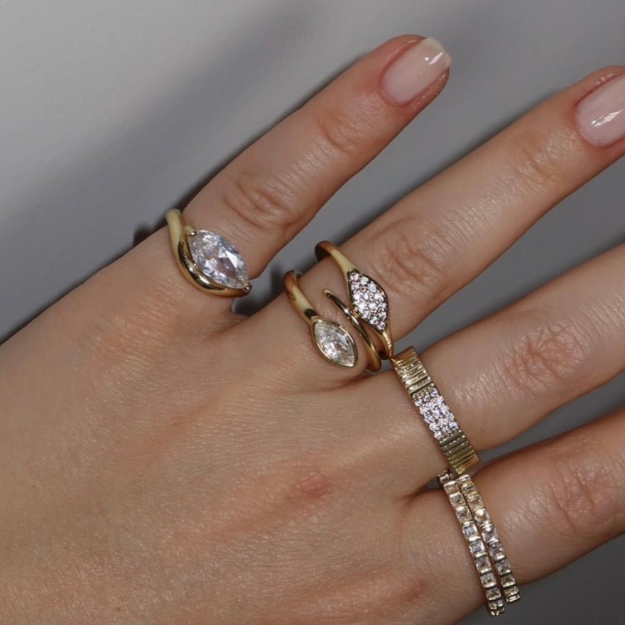 Your Sisterhood Pinky Gold Yüzük