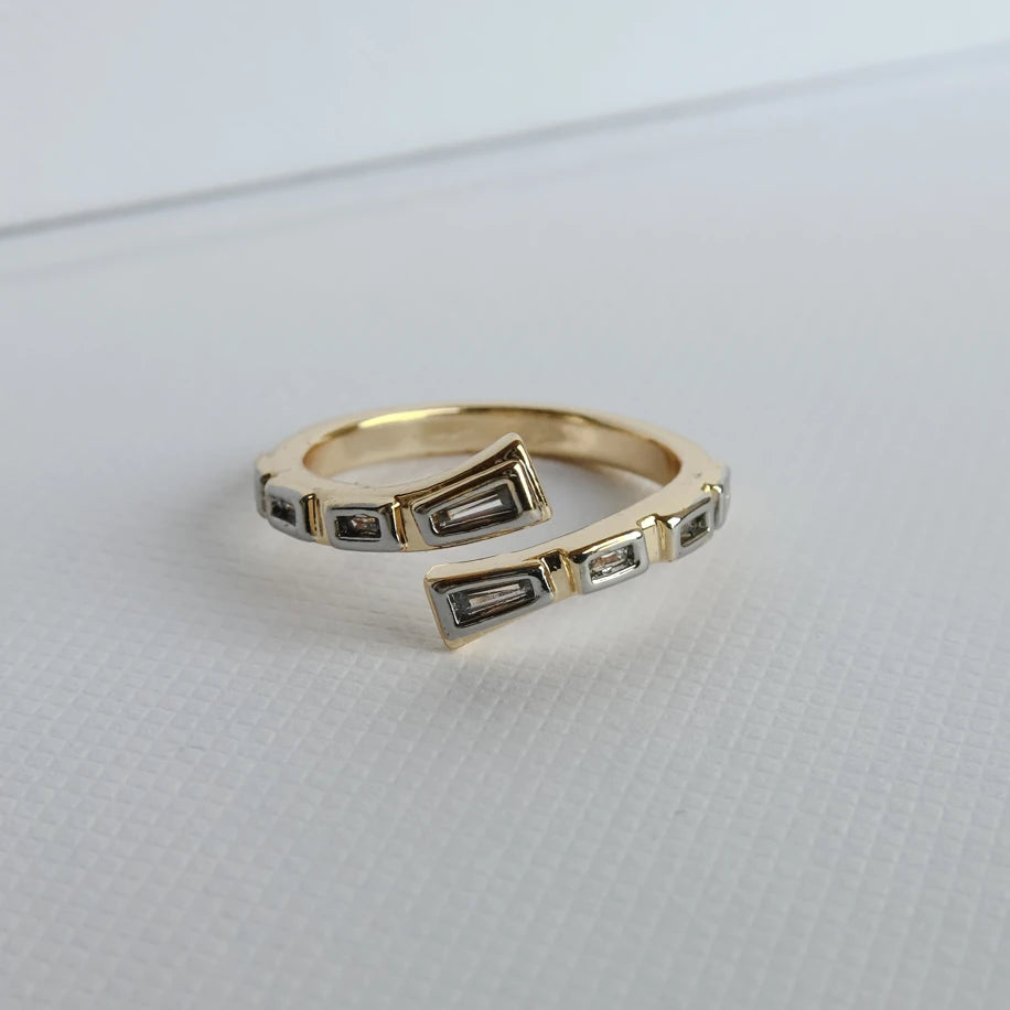 Mini Baget Taşlı Silver + Gold Yüzük