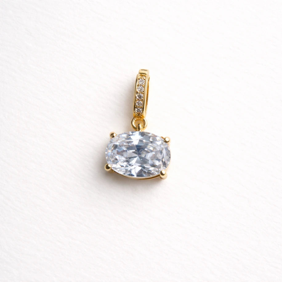 Gaiana Gold Charm